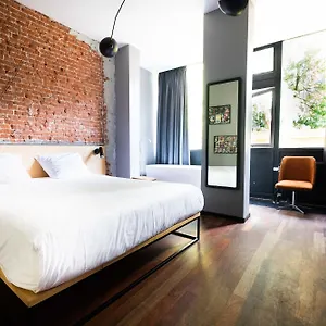 https://the-arcade-hotel.amsterdamhotelsnl.com